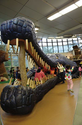 Osaka Gavial designed for playground equipments for kids/Osaka prefectural children's museum Big Bang